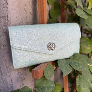 Louis Vuitton Empreinte Monogram Flower Pearly Lagoon Turquoise Sarah Wallet
